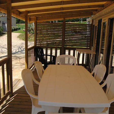 Mobilhome 3 Chambres Veyrignac Exterior foto